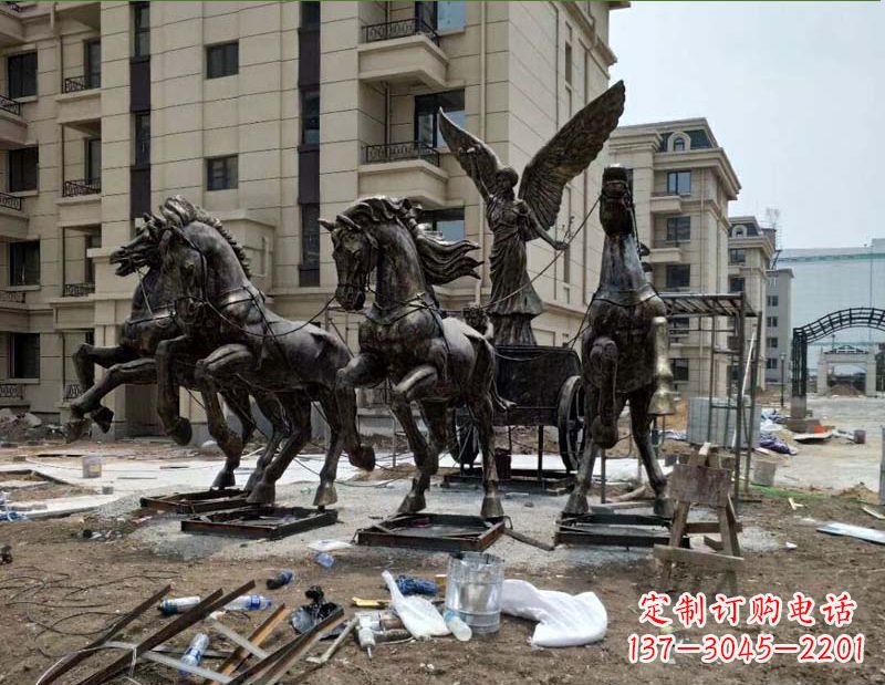 江西阿波罗战车小区景观铜雕