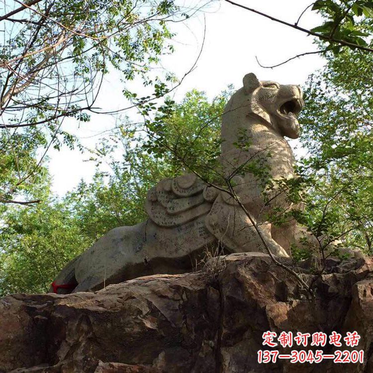 江西精美的动物雕塑