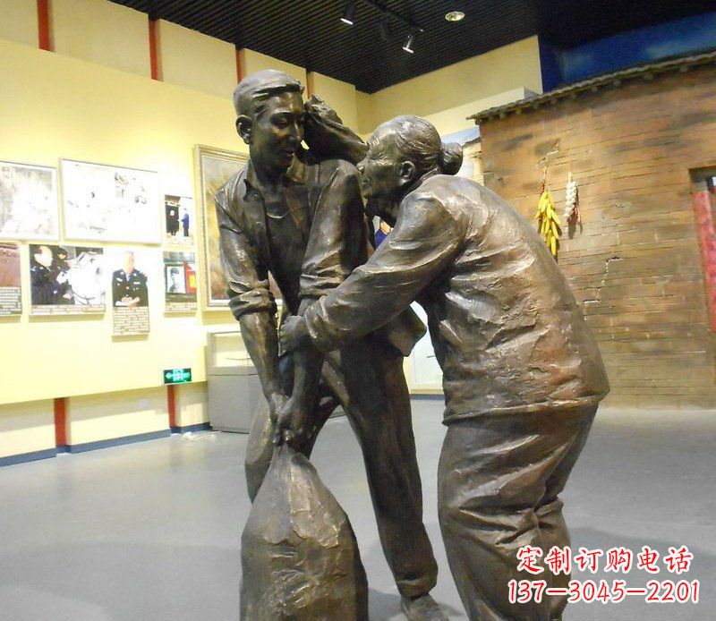 江西帮老人干活铜雕