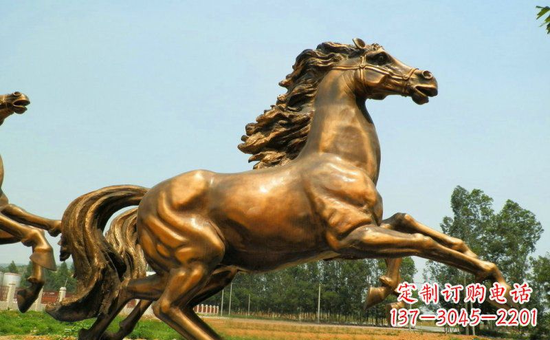 江西奔腾的马公园玻璃钢仿铜动物雕塑