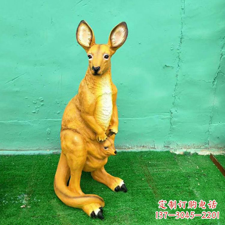 江西玻璃钢袋鼠仿真雕塑