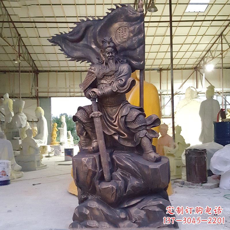 江西玻璃钢仿铜关公雕塑传承中国传统文化