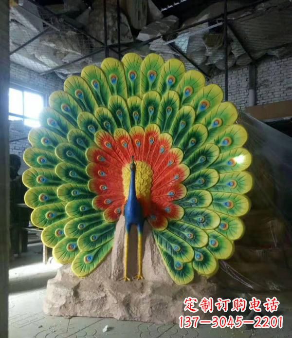 江西玻璃钢仿真动物孔雀雕塑