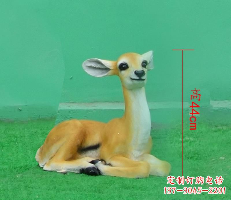 江西玻璃钢公园仿真动物羚羊雕塑