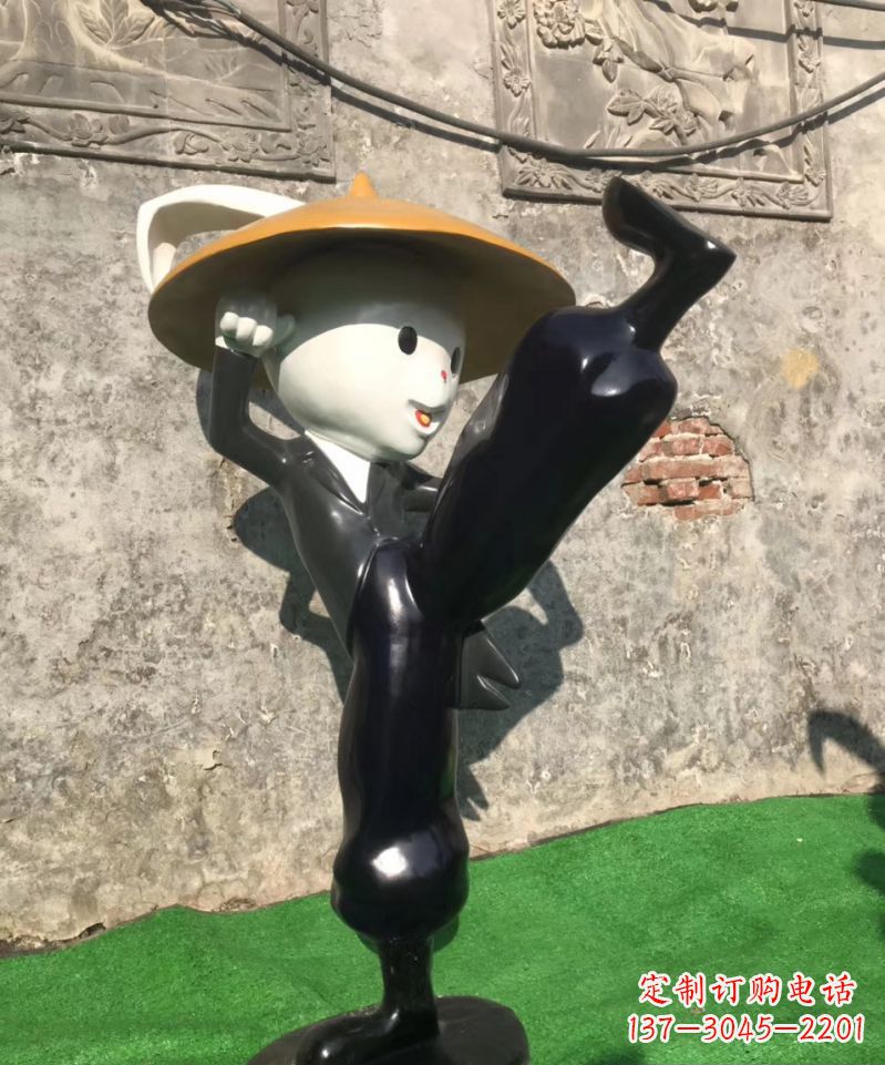 江西玻璃钢公园仿真兔子雕塑