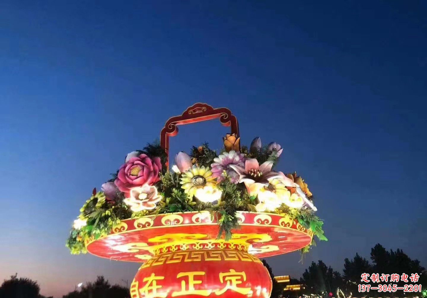 江西玻璃钢花篮景观雕塑