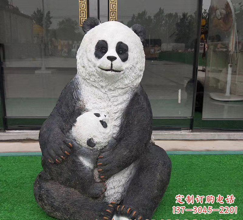 江西玻璃钢母子熊猫雕塑