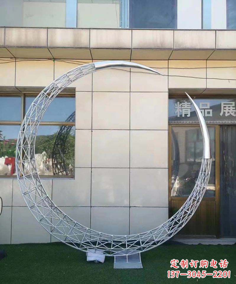 江西不锈钢别墅月亮镂空雕塑
