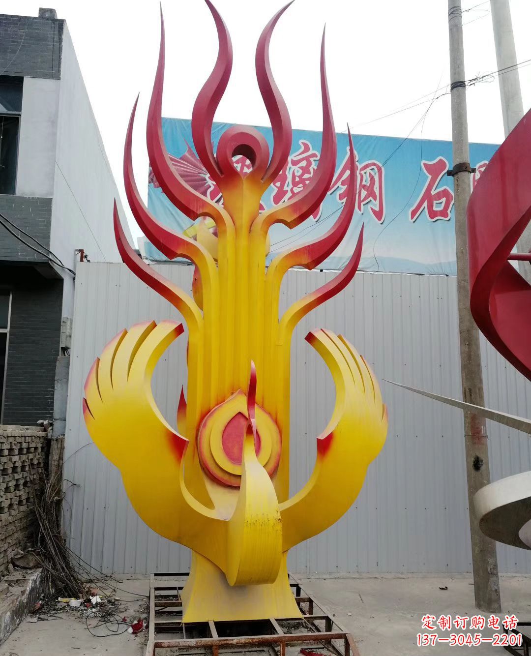 江西不锈钢彩色凤凰雕塑美丽的象征