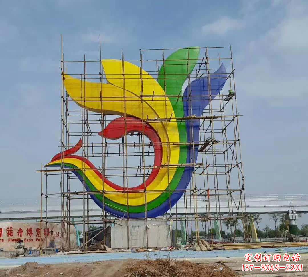 江西不锈钢彩色凤凰雕塑传承文化,融合美感