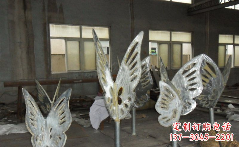江西不锈钢彩色蝴蝶景观雕塑