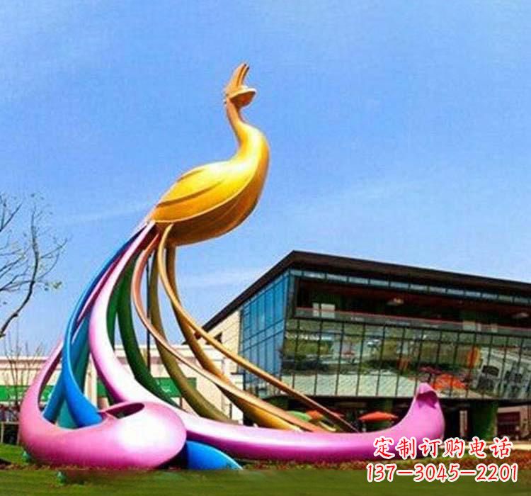 江西不锈钢彩色孔雀雕塑——美轮美奂的艺术精品