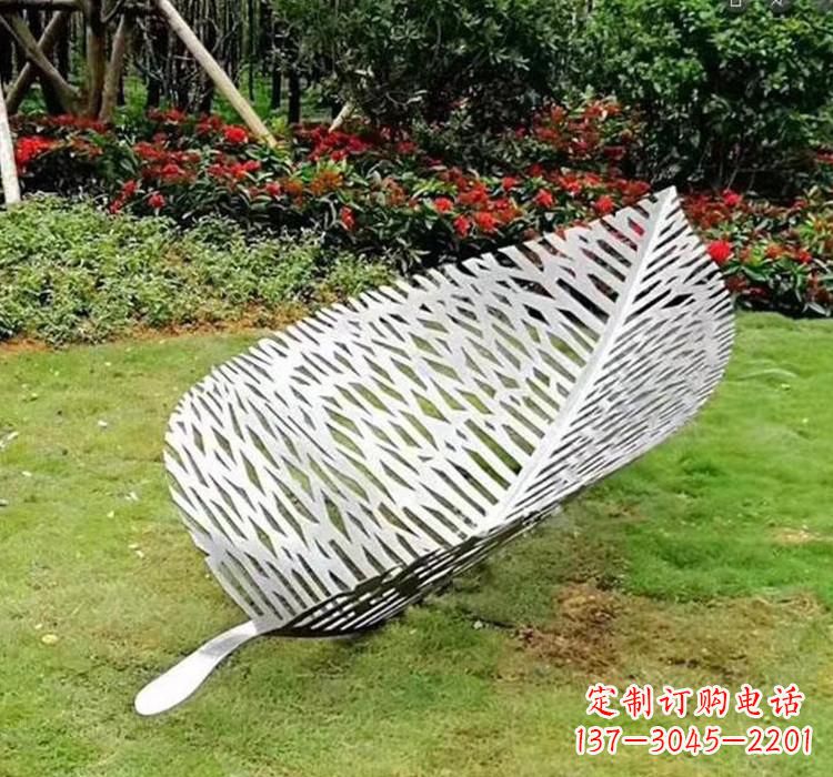 江西不锈钢草坪树叶雕塑