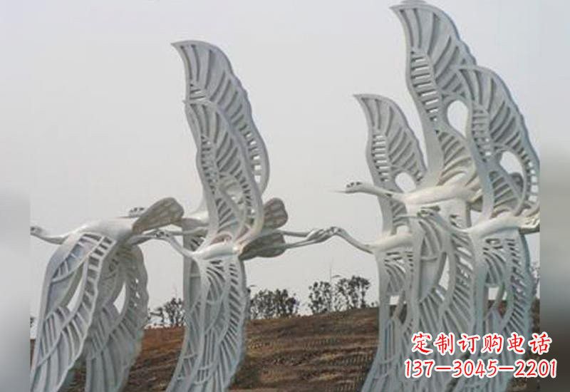 江西不锈钢抽象飞翔的仙鹤雕塑