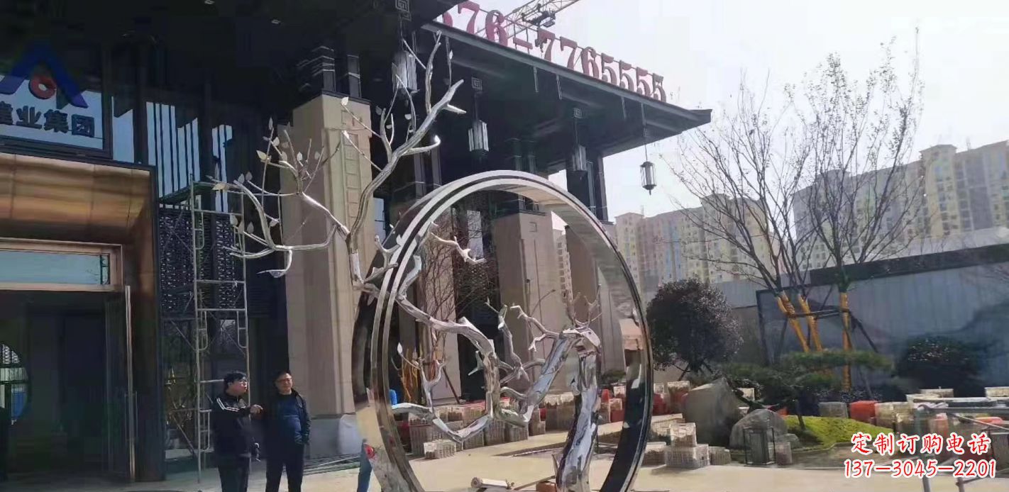 江西不锈钢抽象镜面圆环雕塑