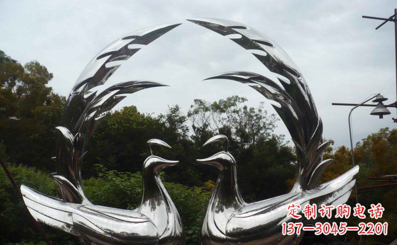 江西不锈钢抽象孔雀公园动物雕塑