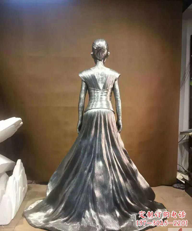 江西不锈钢抽象女人身影雕塑