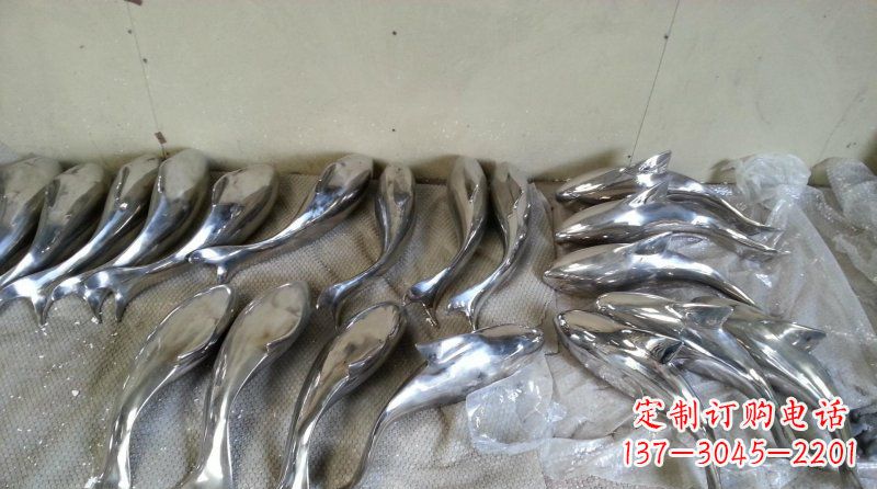 江西不锈钢抽象鱼动物雕塑