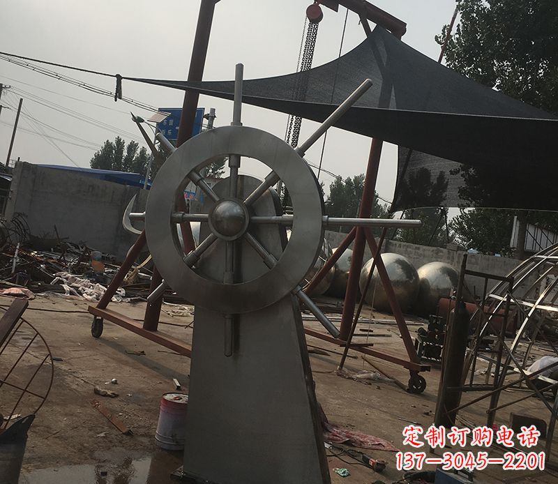 江西不锈钢船舵景观雕塑 (2)