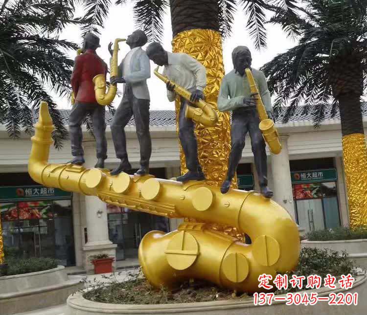 江西不锈钢吹萨克斯人物雕塑