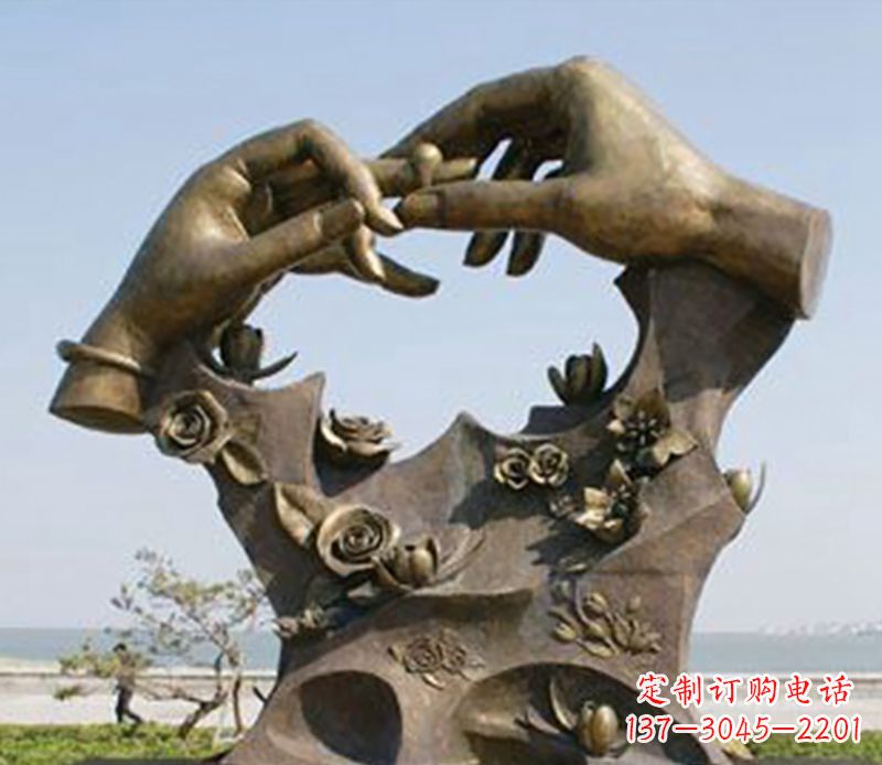 江西不锈钢戒指雕塑表达爱的艺术精品