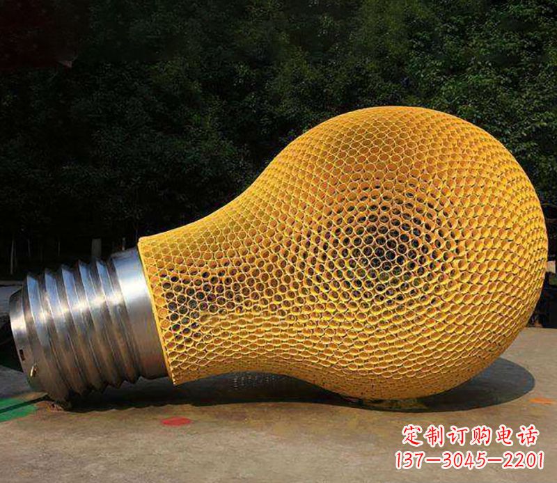 江西不锈钢灯泡景观雕塑