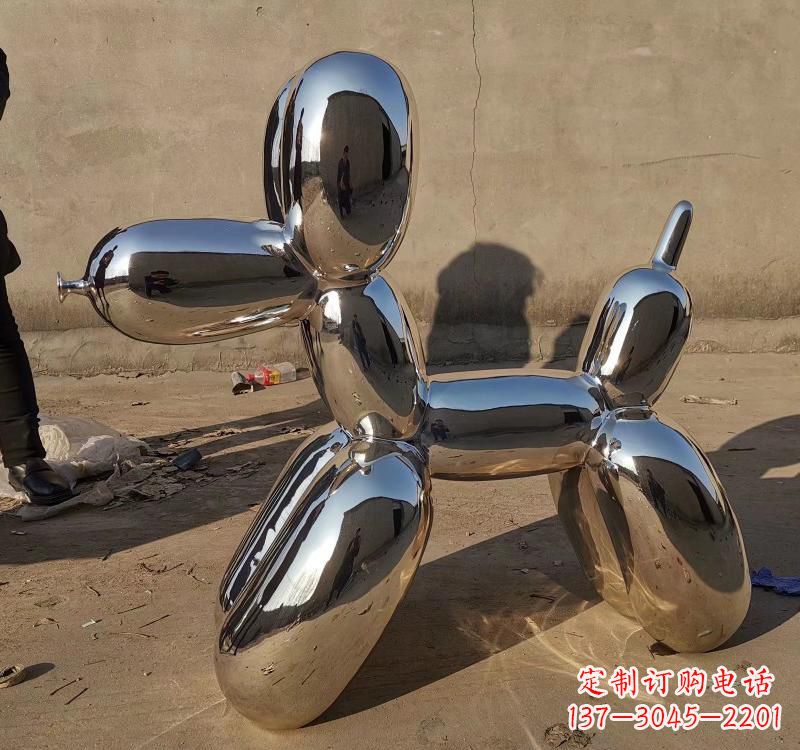 江西不锈钢电镀动物狗雕塑