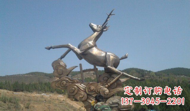 江西不锈钢动物飞奔的鹿雕塑