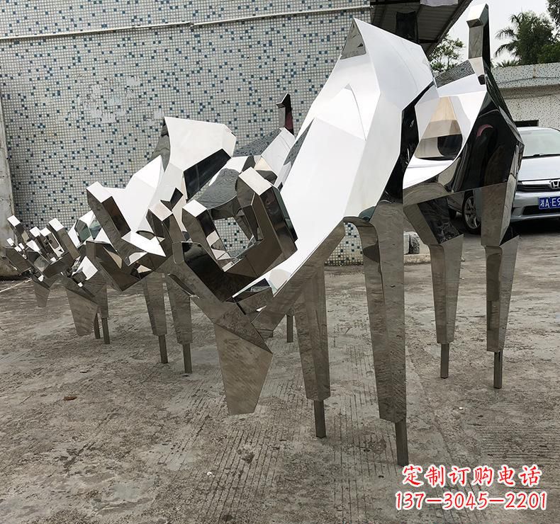 江西不锈钢动物小鹿雕塑
