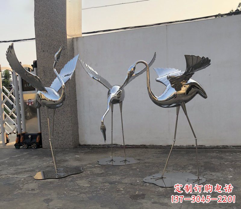 江西不锈钢锻造丹顶鹤展翅雕塑112