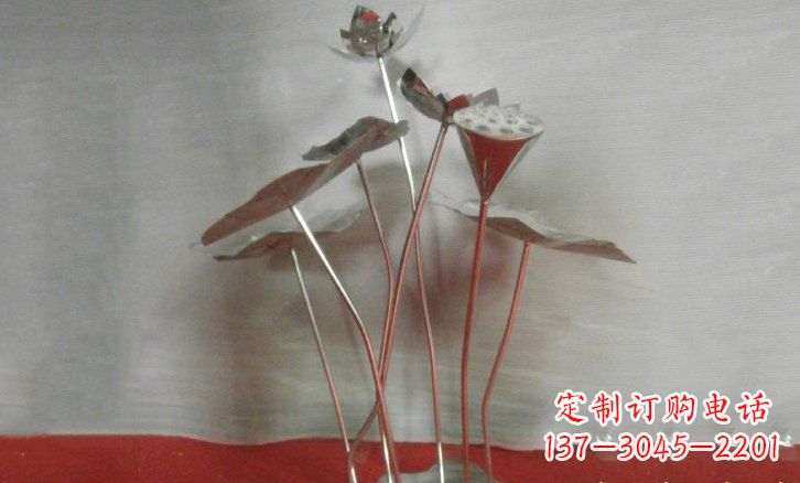 江西不锈钢锻造荷花荷叶雕塑