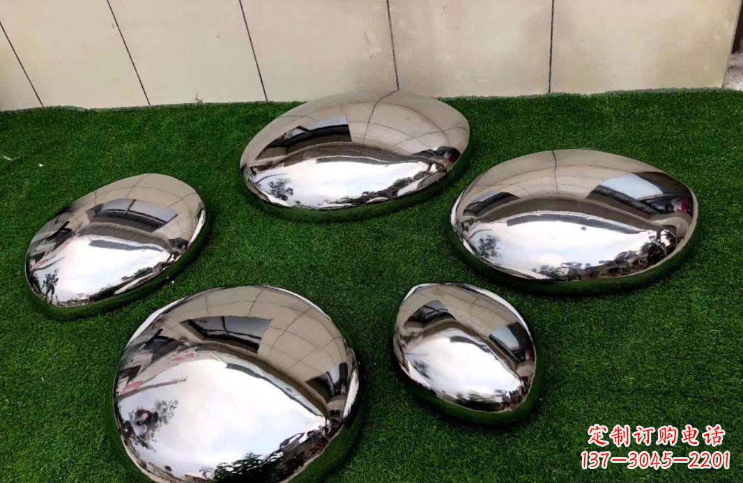 江西不锈钢鹅卵石雕塑艺术品的精致之美