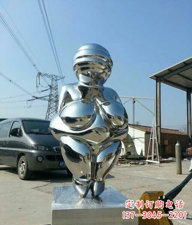 江西不锈钢公园抽象女人人物雕塑
