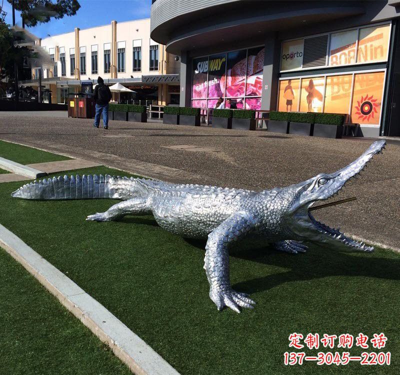 江西不锈钢公园动物鳄鱼雕塑