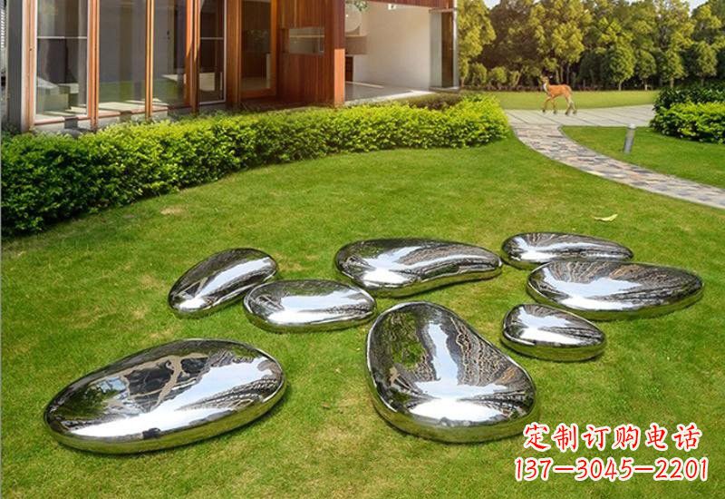 江西不锈钢公园镜面鹅卵石雕塑