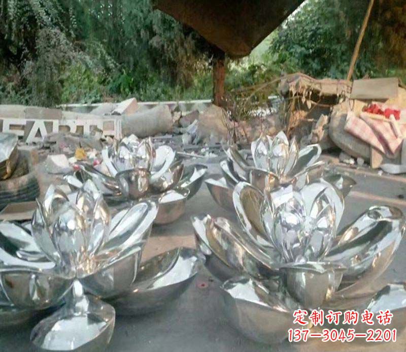 江西不锈钢公园镜面荷花雕塑