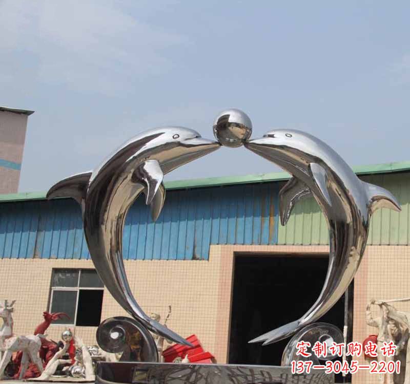 江西不锈钢公园镜面海豚顶球雕塑