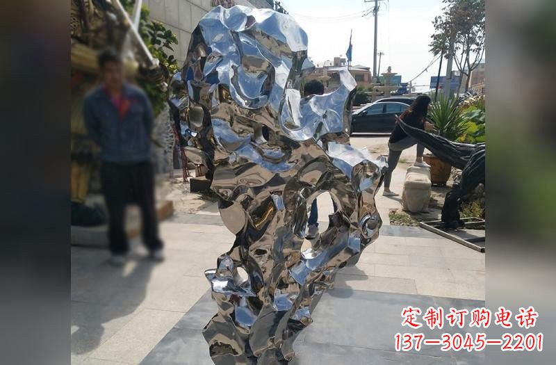 江西不锈钢公园镜面太湖石