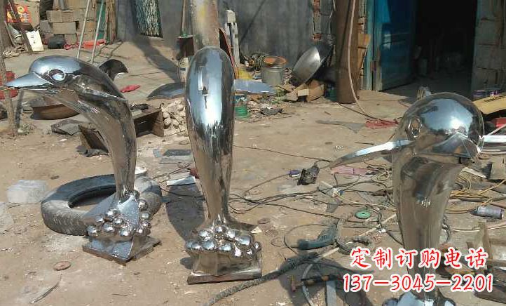 江西不锈钢海豚雕塑——美丽的海洋之灵