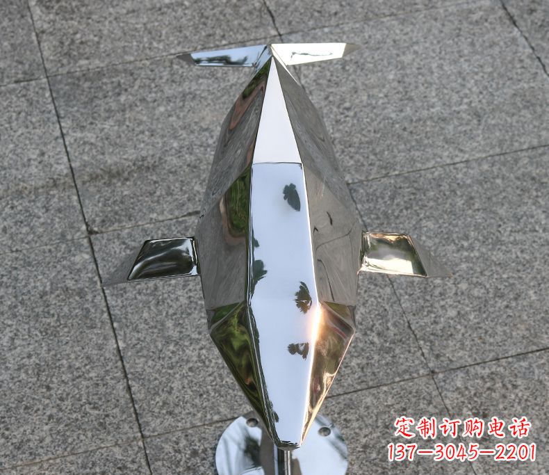 江西海豚雕塑令不锈钢广场更加灿烂