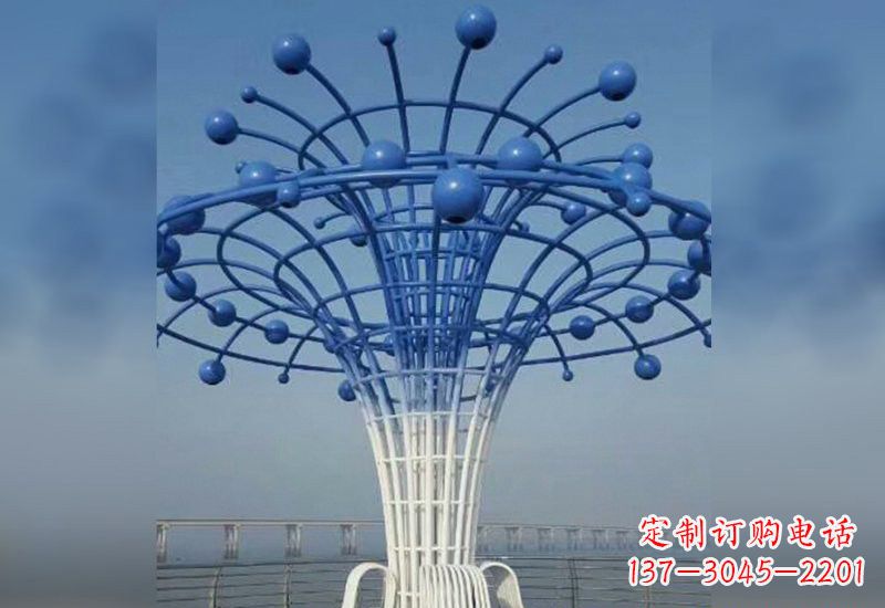 江西不锈钢广场上的喷泉雕塑