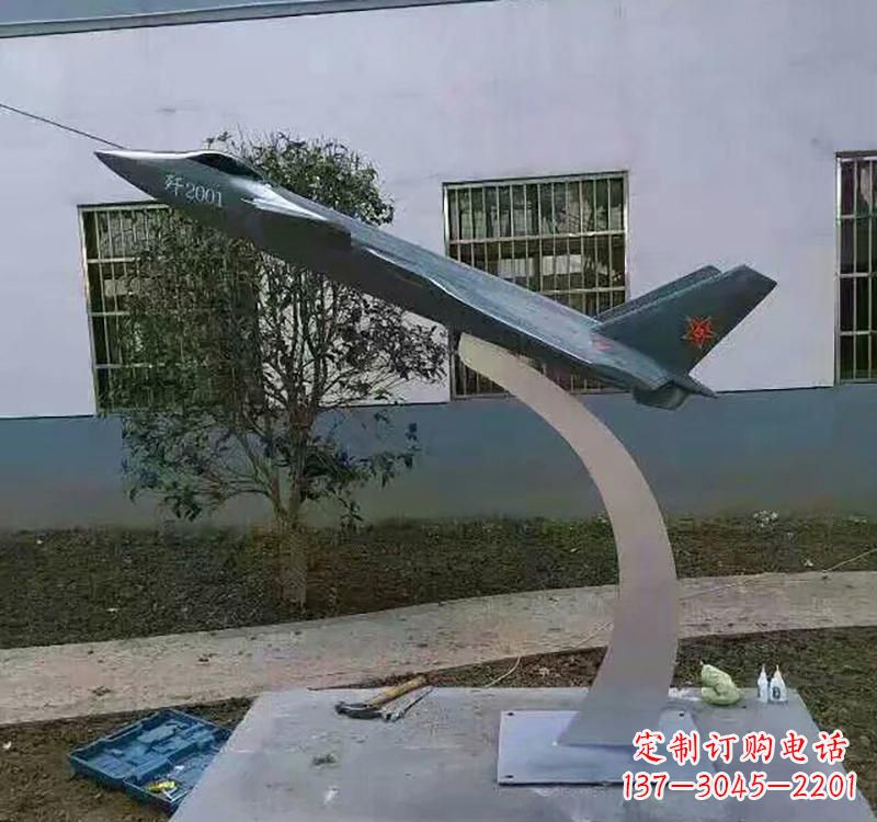 江西不锈钢飞机雕塑——极致精美的艺术品