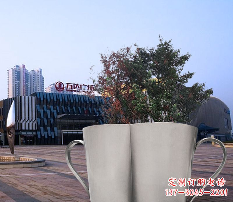 江西不锈钢花盆雕塑带来精致的艺术感受