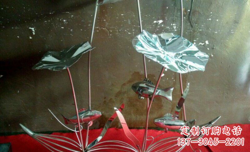 江西不锈钢荷花雕塑