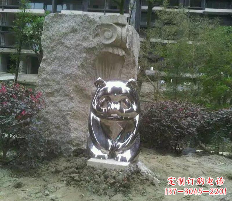 江西不锈钢熊猫雕塑它的美丽与魅力