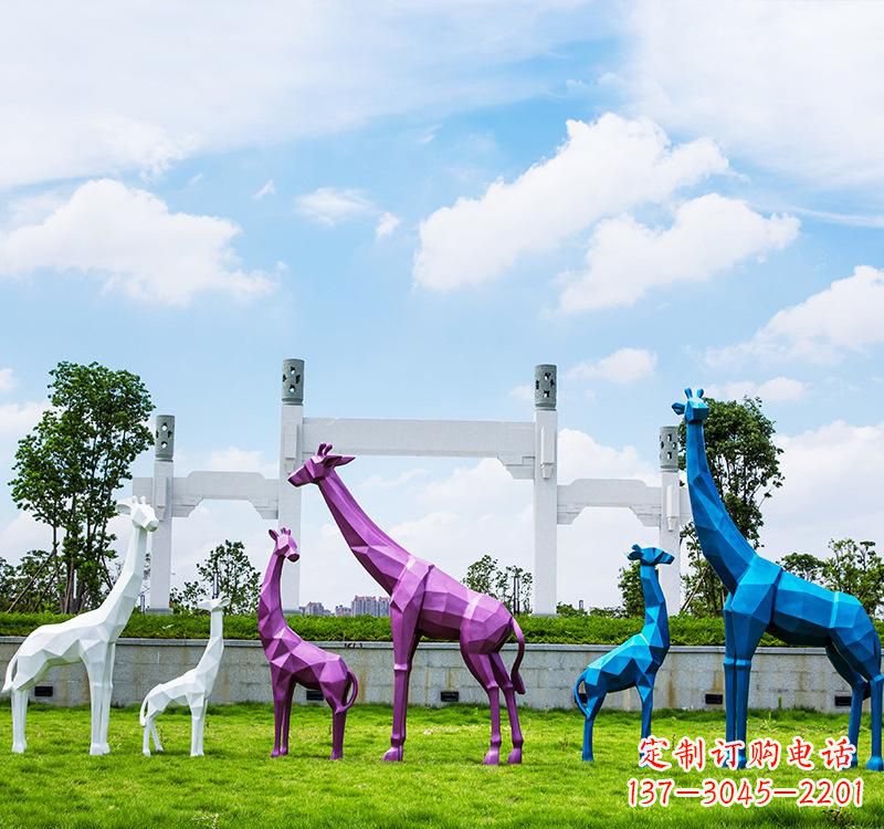 江西不锈钢材质的长颈鹿雕塑