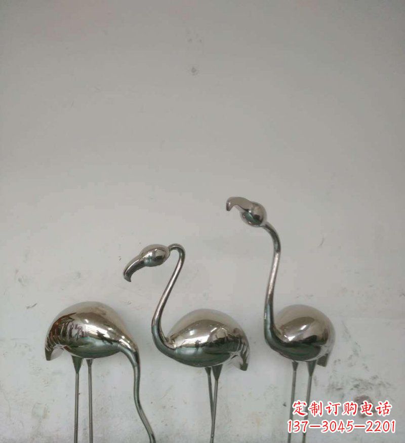 江西不锈钢火烈鸟雕塑把自然之美带入公园