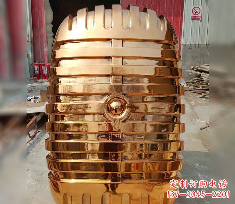 江西精美不锈钢话筒雕塑
