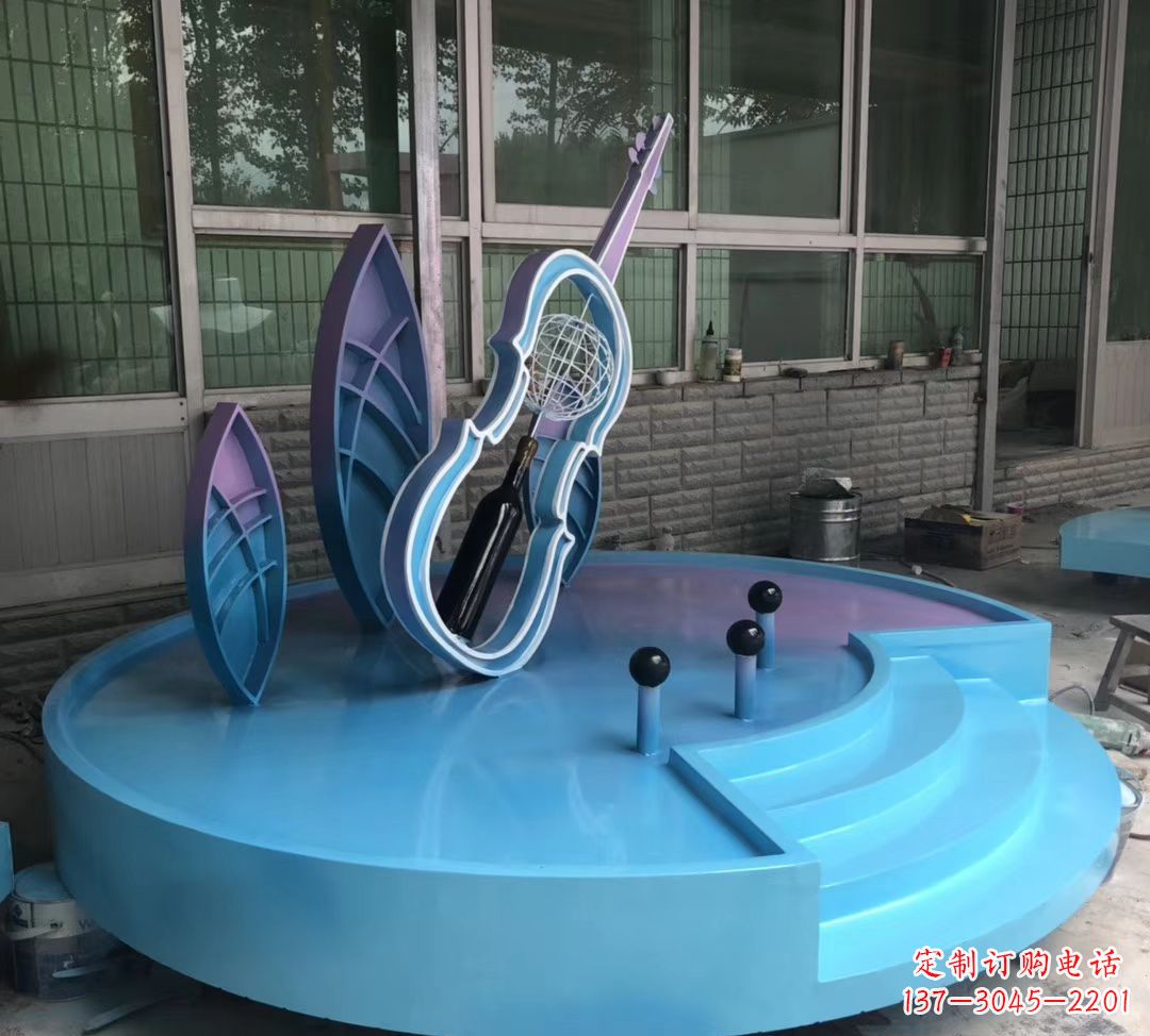 江西大提琴雕塑精致的艺术瑰宝