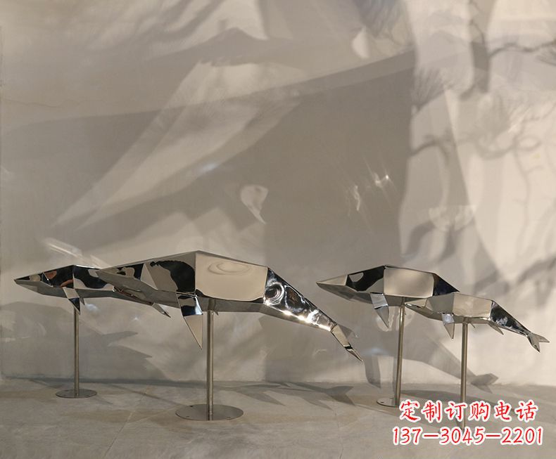 江西不锈钢海豚雕塑——精致的艺术形式